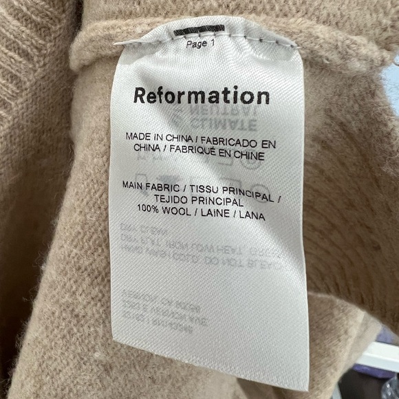Reformation 100%wool Sweater - Picture 4 of 7